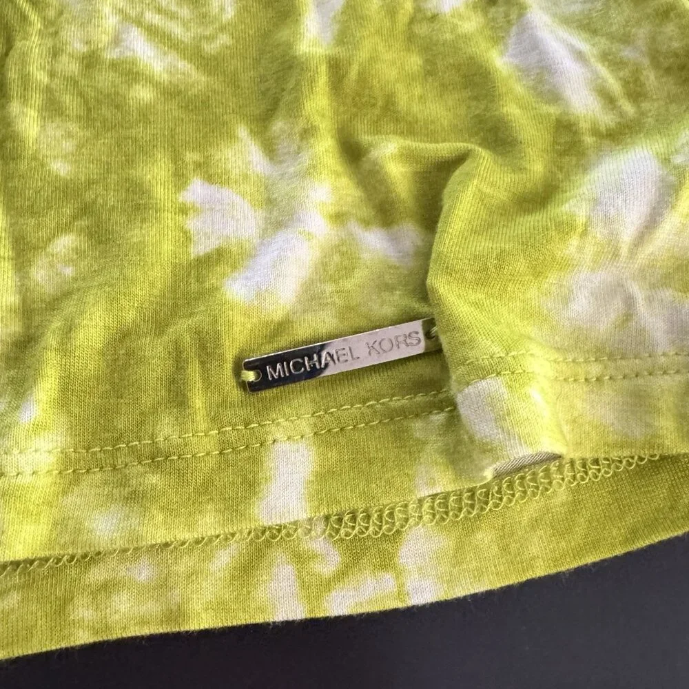 Michael Kors Green Tie Dye T-Shirt V-Neck‎ Soft Stretch Flowy Lightweight SS Tee